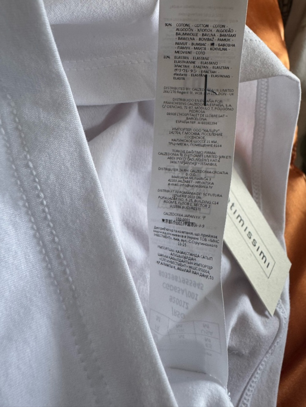 Intimissimi VS of Italy super soft and luxurious white tank top. NWT - Size M - Picture 8 of 8